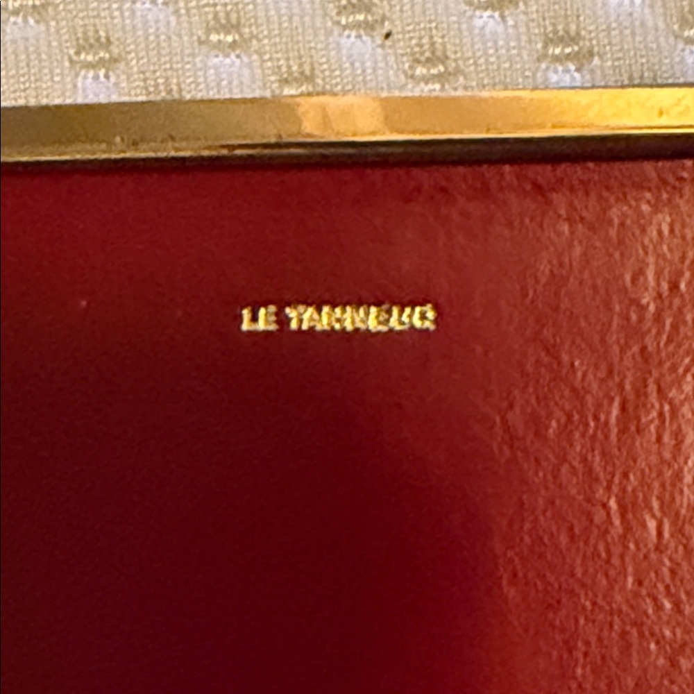 French Vintage Le Tanneur Red Photo Momento Case - Picture 7 of 9